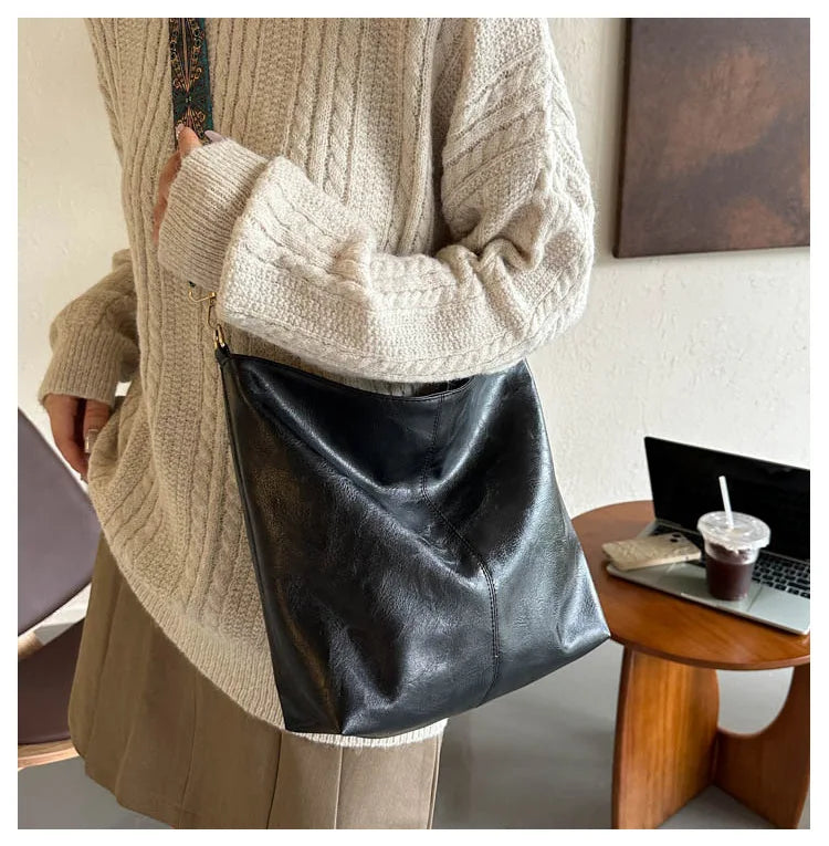 Women's New Fashion Creative Design Bags Korean Solid Color Shoulder Crossbody.