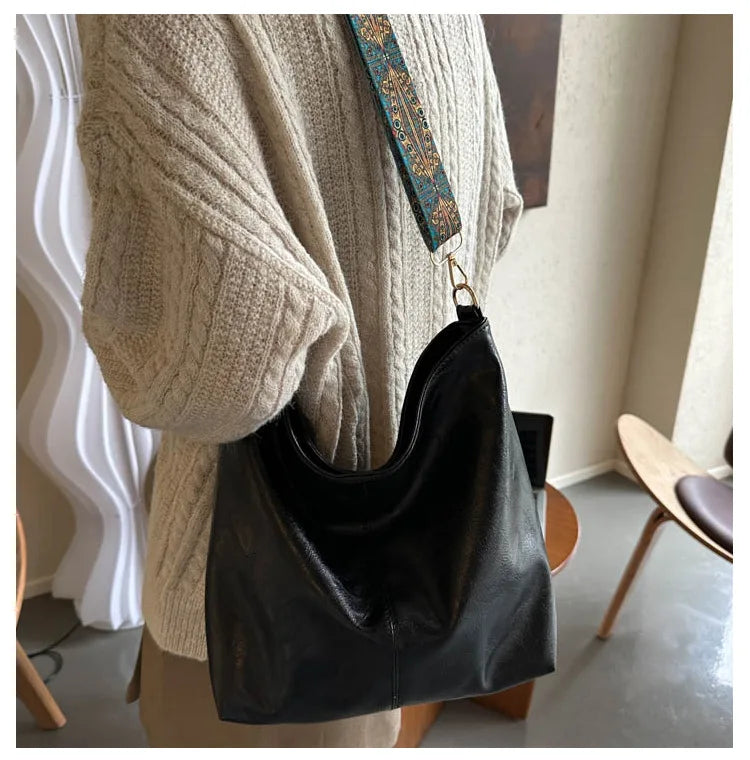 Women's New Fashion Creative Design Bags Korean Solid Color Shoulder Crossbody.